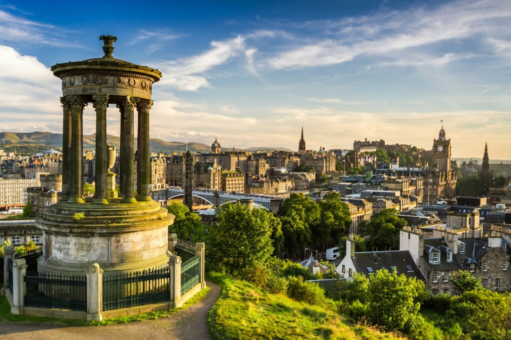 Beautiful view of the city of Edinburgh